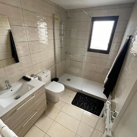 Playa Paraiso Vistas Piscina Y Relax アデヘ